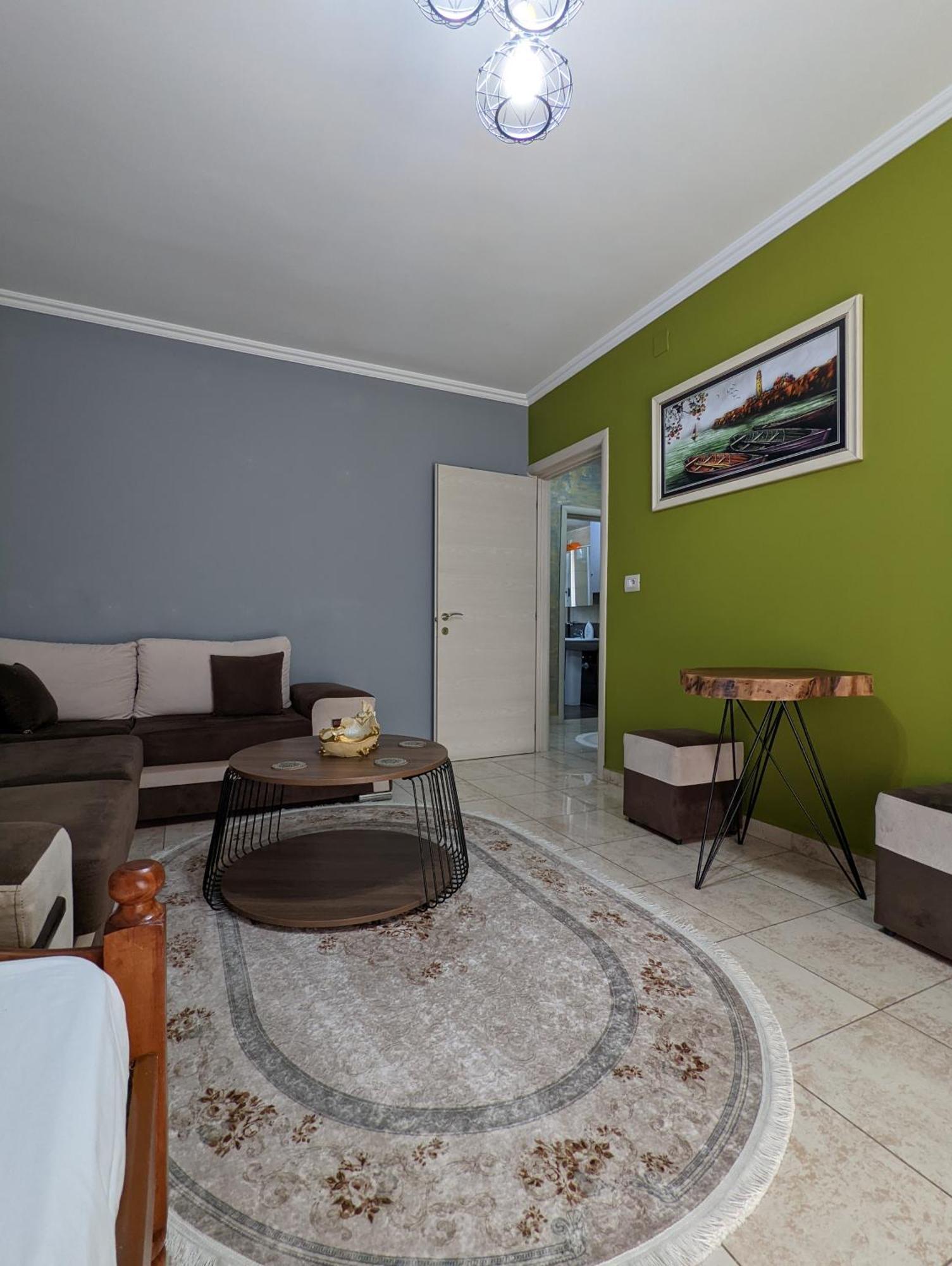 Downtown Retreat "Spiranca" Apartment Tirana Exterior photo