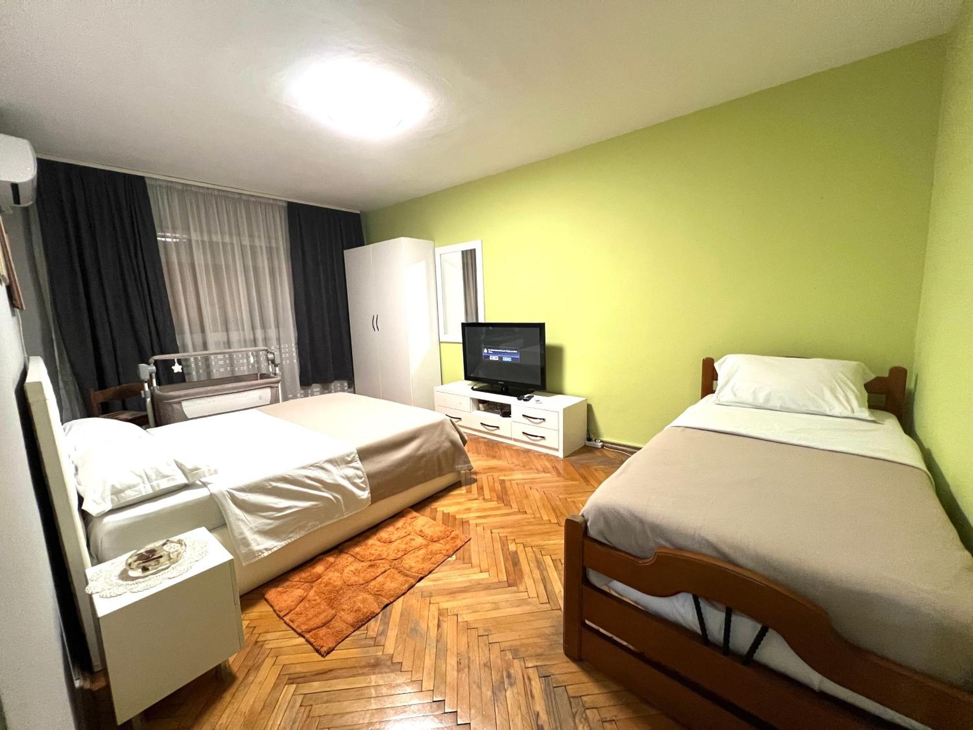Downtown Retreat "Spiranca" Apartment Tirana Exterior photo